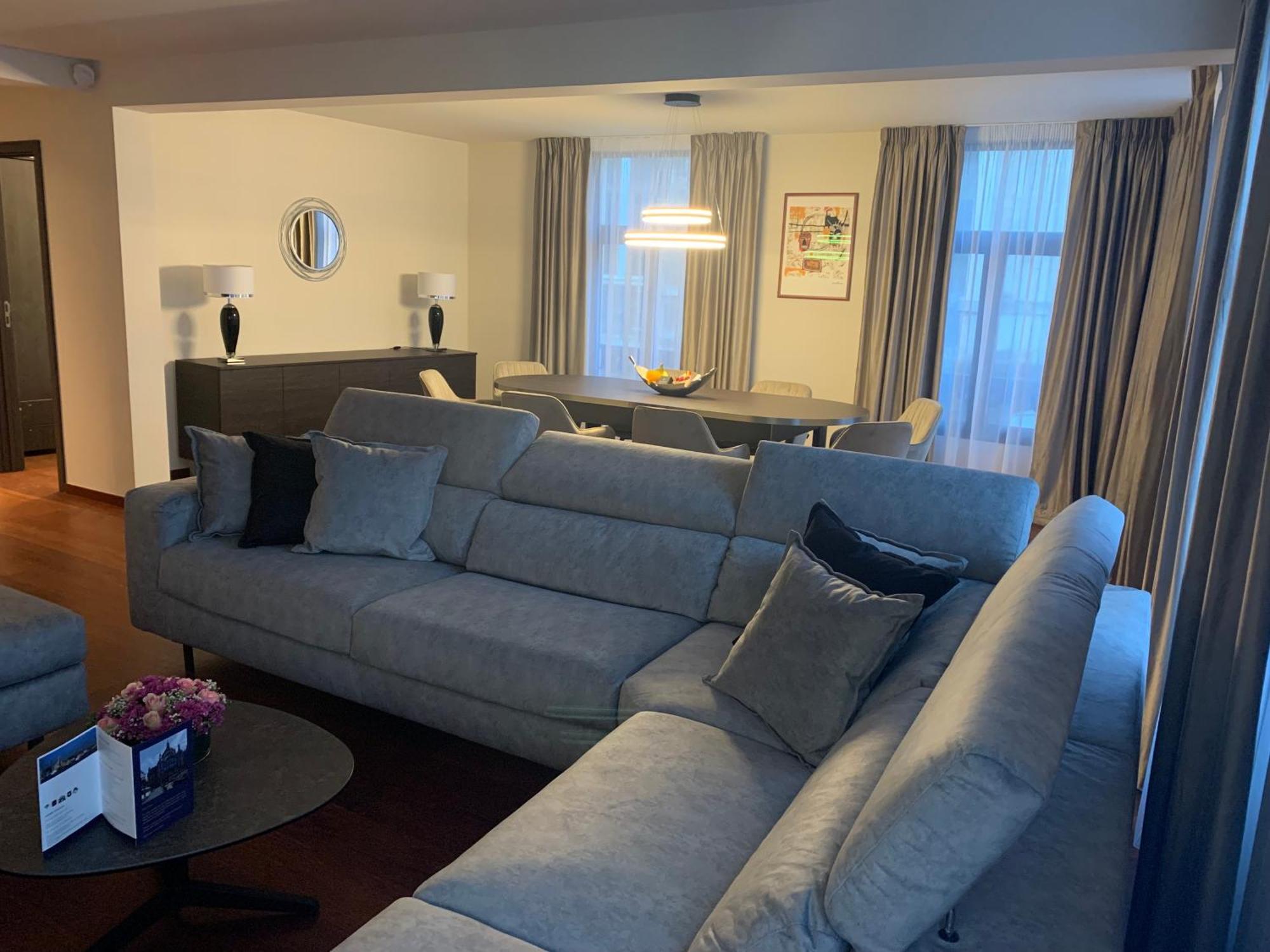 Botanique Suites Airbnb, Anvers Exterior foto