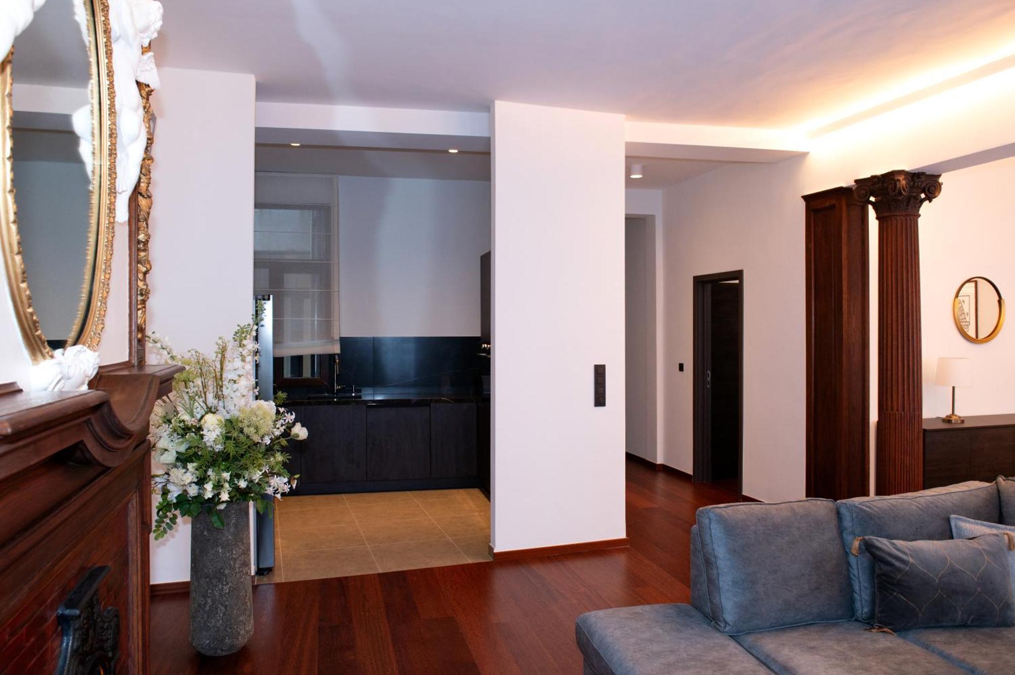 Botanique Suites Airbnb, Anvers Exterior foto