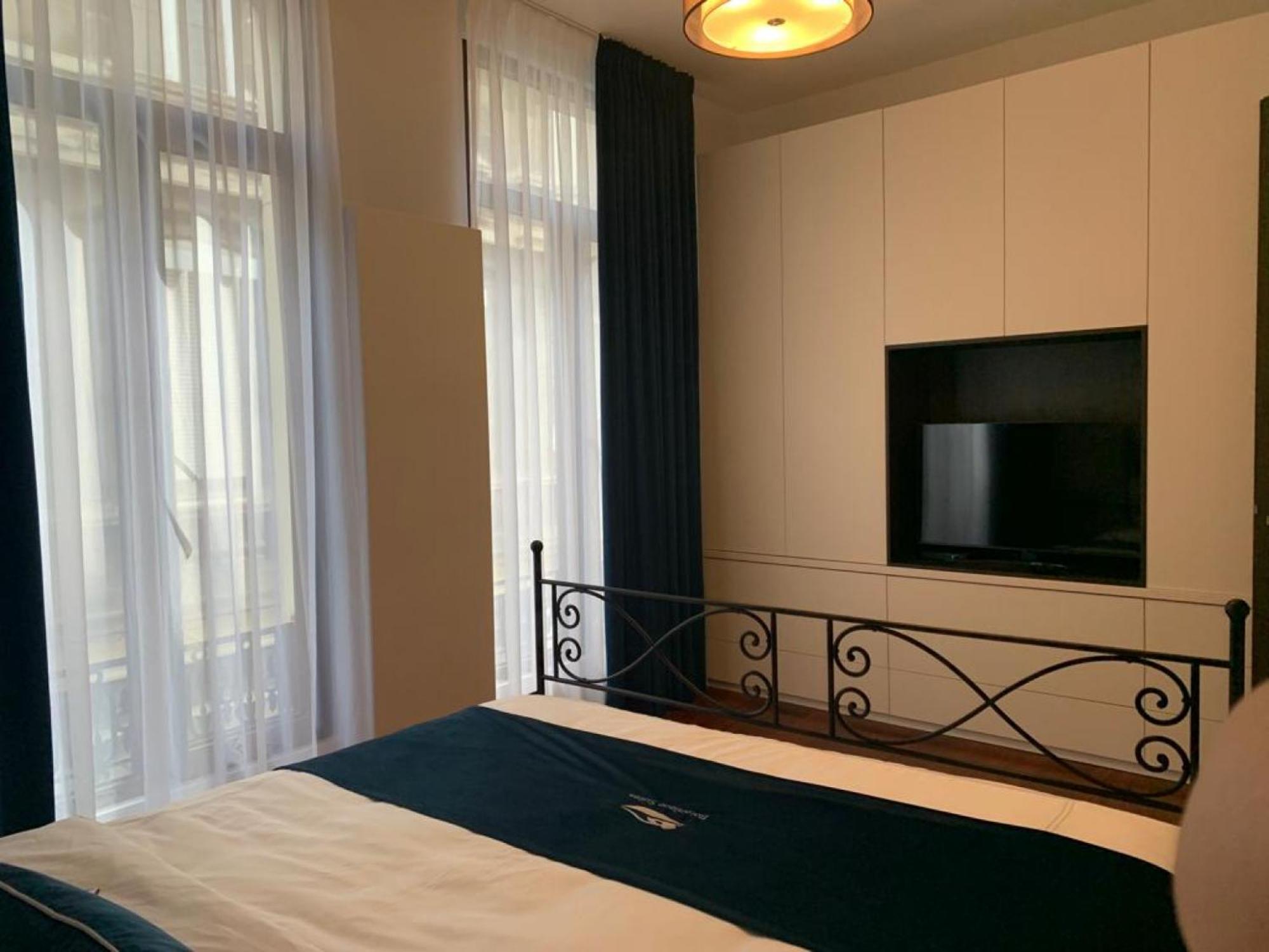 Botanique Suites Airbnb, Anvers Exterior foto