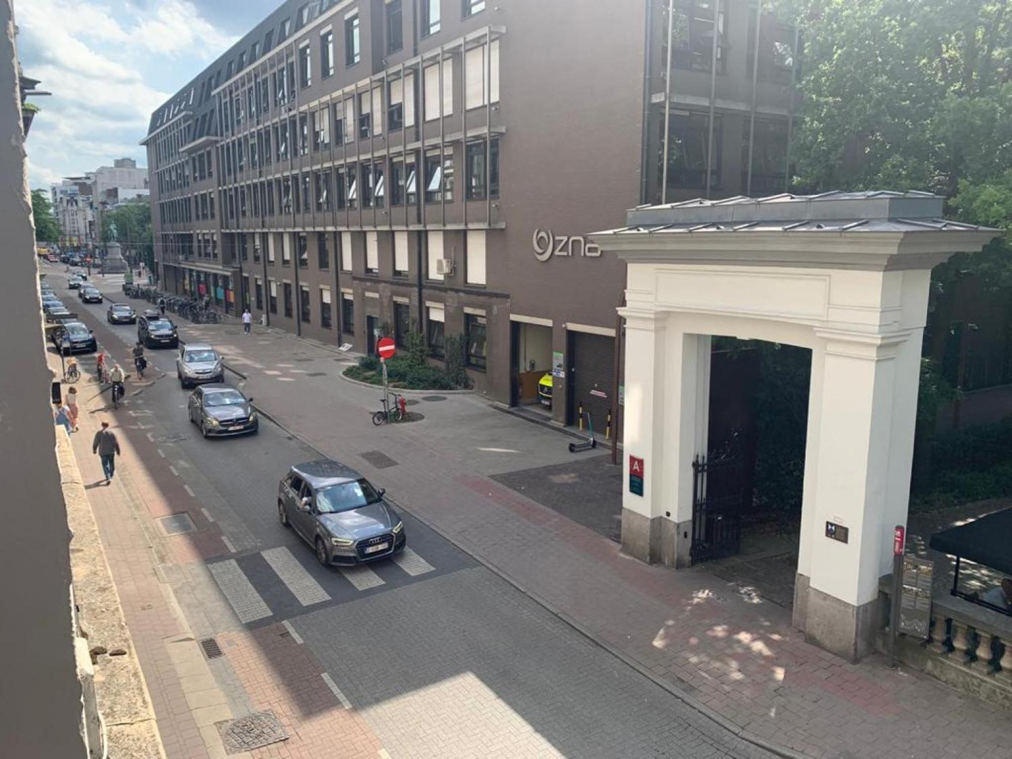 Botanique Suites Airbnb, Anvers Exterior foto