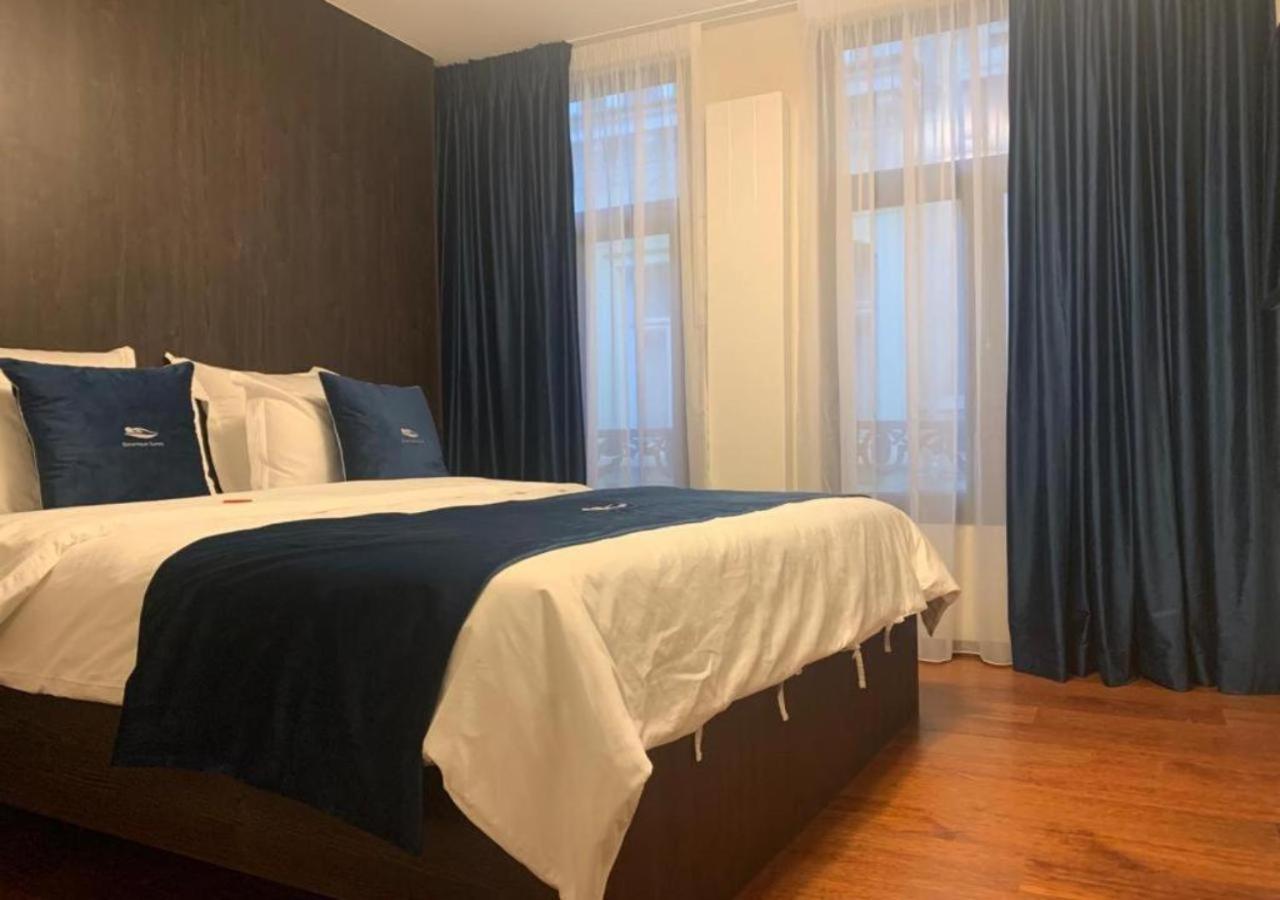 Botanique Suites Airbnb, Anvers Exterior foto